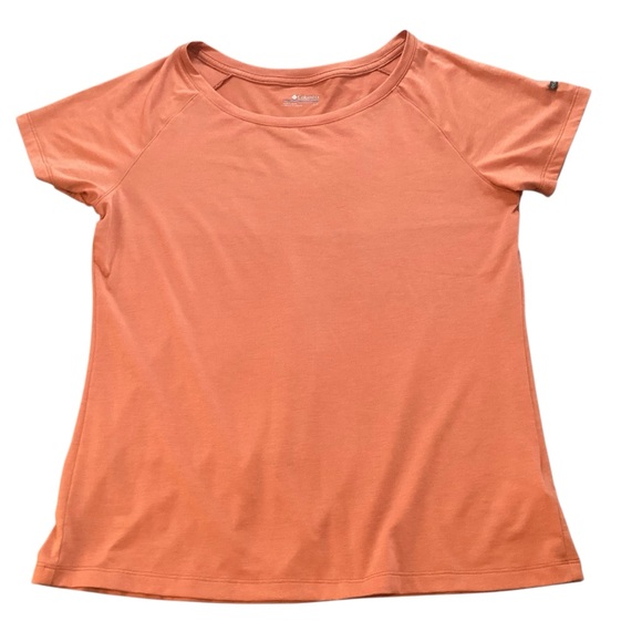 Columbia Tops - Columbia Pleat Back Short Sleeve Round Neck Active Top, Salmon Color - Small‎
